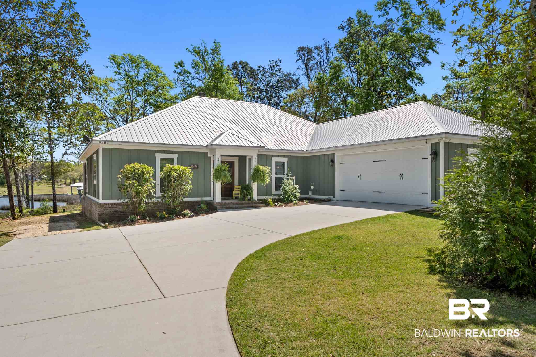 9380 Neumann Drive Elberta, AL 36530 - Photo 1 of 49