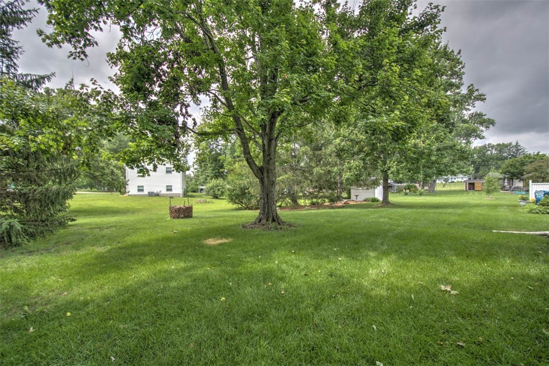 2311 Sands Drive Decatur, IL 62526 - Photo 32 of 33