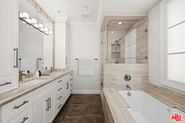 $9,000 | 201 Avenue A, Unit C, Redondo Beach, CA 90277