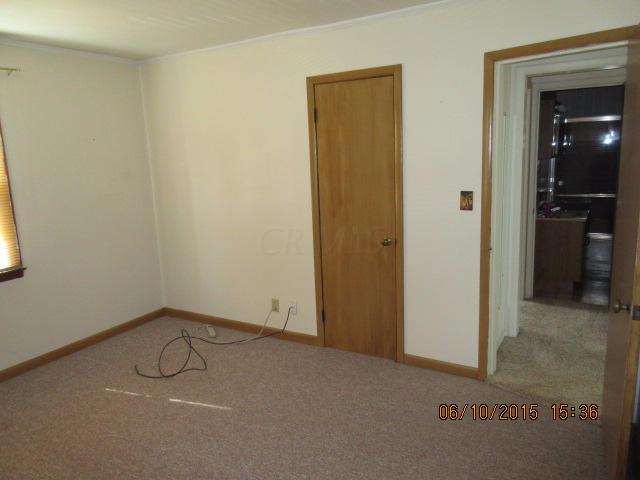1908 Cherry Valley Road Newark, OH 43055 - Photo 11 of 35 Gallery Image 11