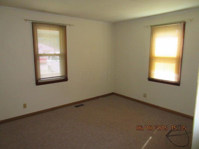 1908 Cherry Valley Road Newark, OH 43055 - Photo 7 of 35 Gallery Image 7