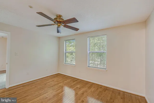 a view of a window in a room