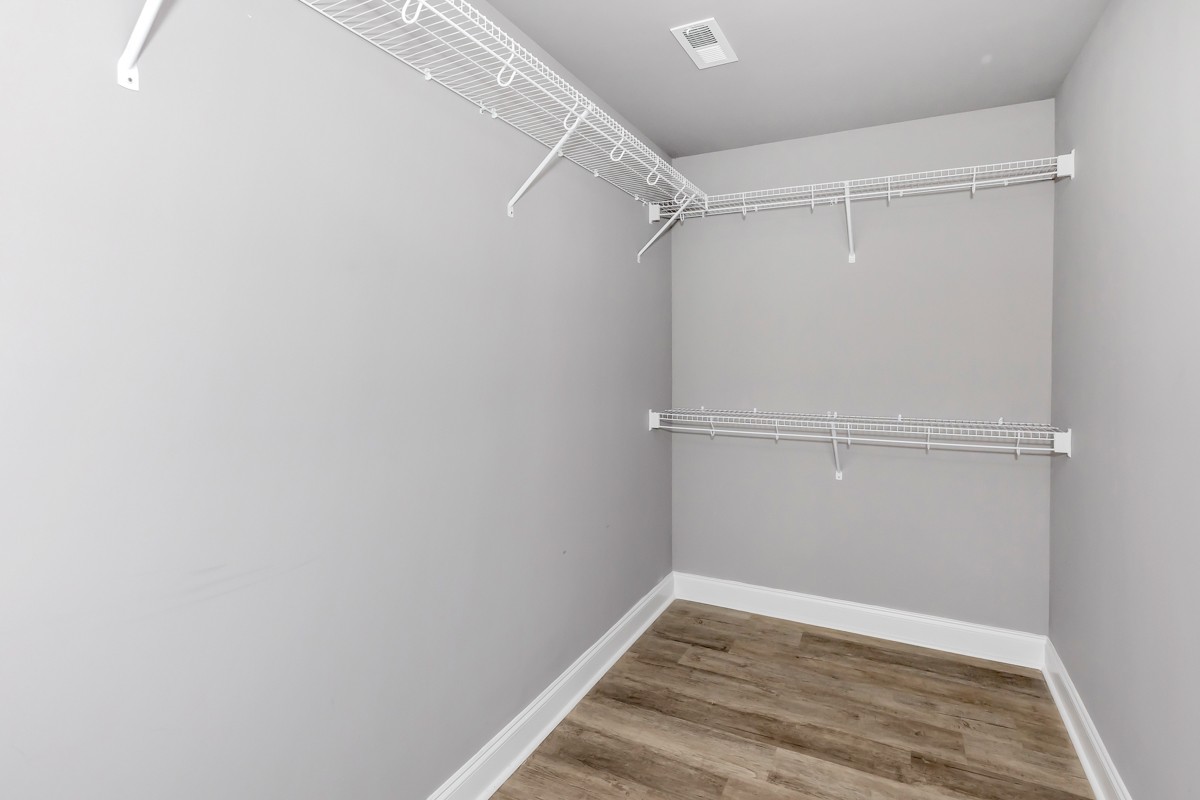 28600 Reyer Road Ardmore, AL 35739 - Photo 12 of 28 a view of an empty walk in closet