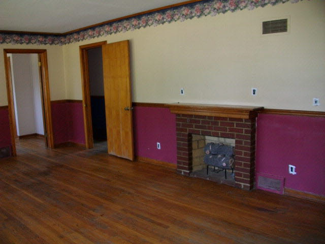 218 Edgewood Road Staunton, VA 24401 - Photo 6 of 7 Gallery Image 6