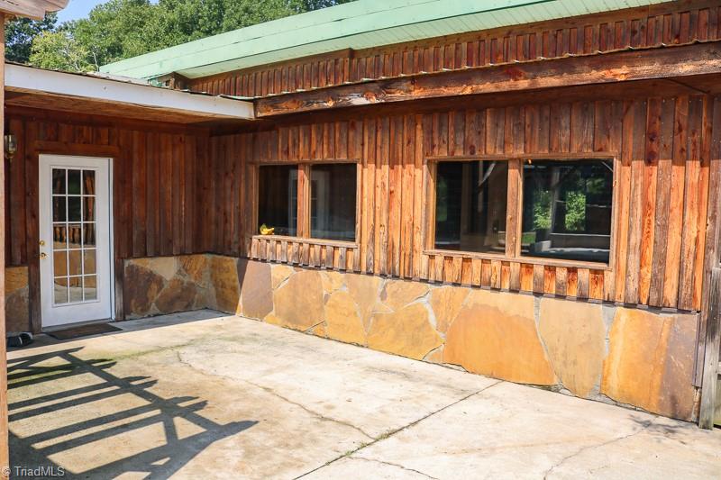 5258 Ferguson Road Liberty, NC 27298 - Photo 17 of 19