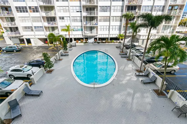 $1,850 | 16710 Northeast 9th Avenue, Unit 307, North Miami Beach, FL 33162