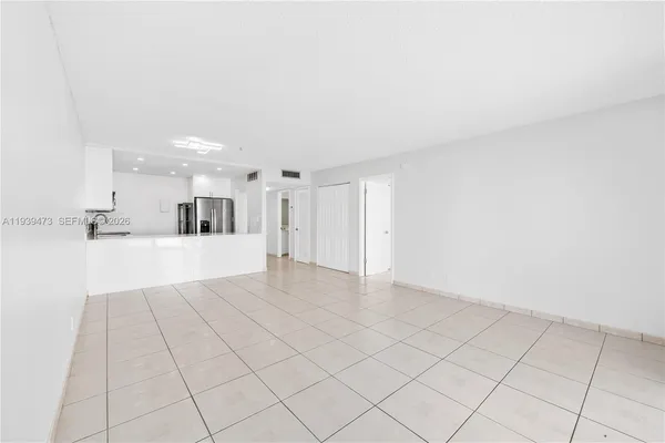 $1,850 | 16710 Northeast 9th Avenue, Unit 307, North Miami Beach, FL 33162