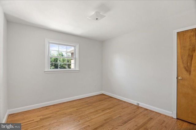 $1,020,000 | 608 Putnam Place, Alexandria, VA 22302