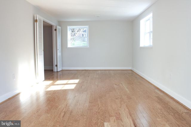 $1,020,000 | 608 Putnam Place, Alexandria, VA 22302