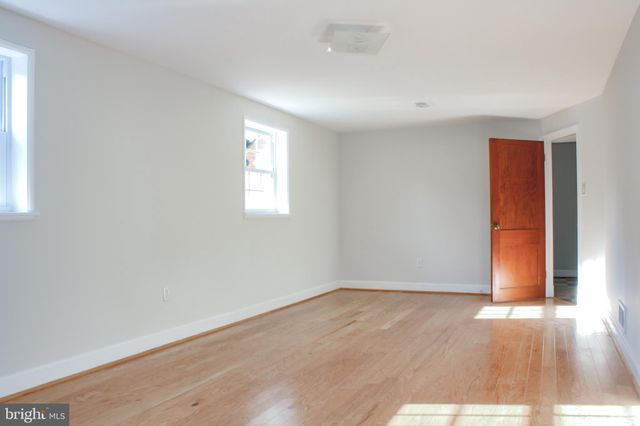 $1,020,000 | 608 Putnam Place, Alexandria, VA 22302