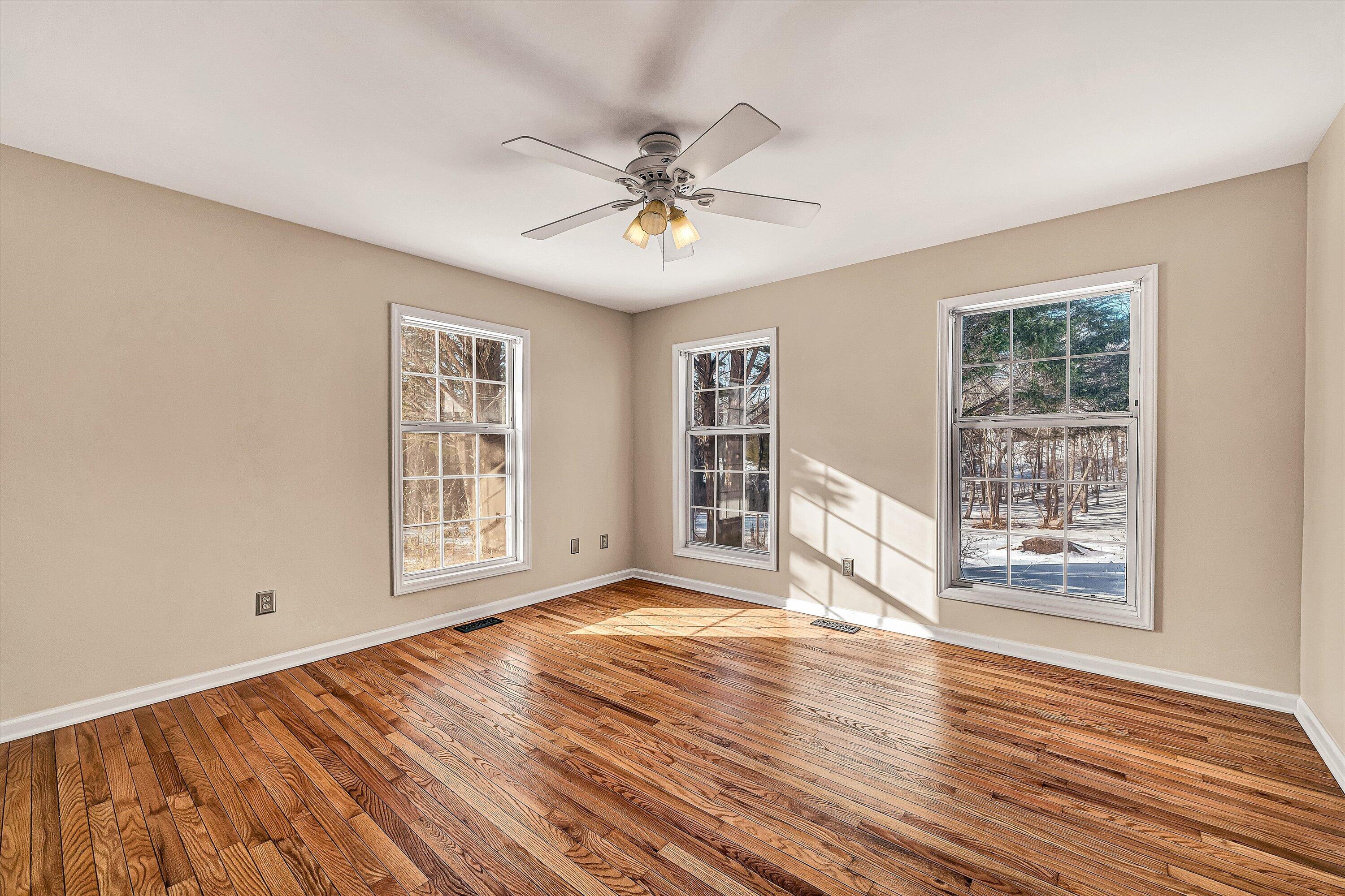 3120 Carvins Cove Road Salem, VA 24153 - Photo 22 of 65 29-VM-09189