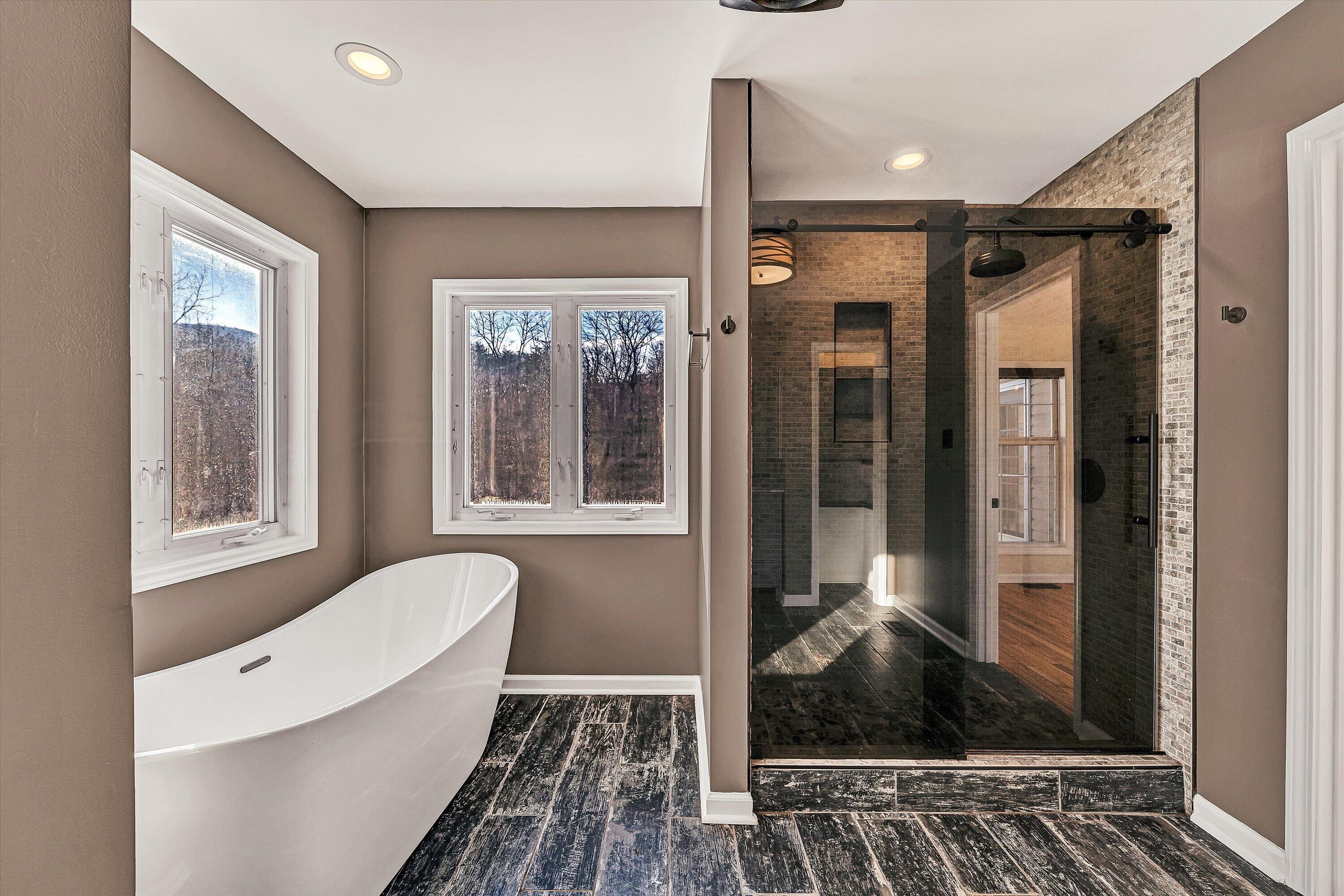 3120 Carvins Cove Road Salem, VA 24153 - Photo 32 of 65 36-VM-09213