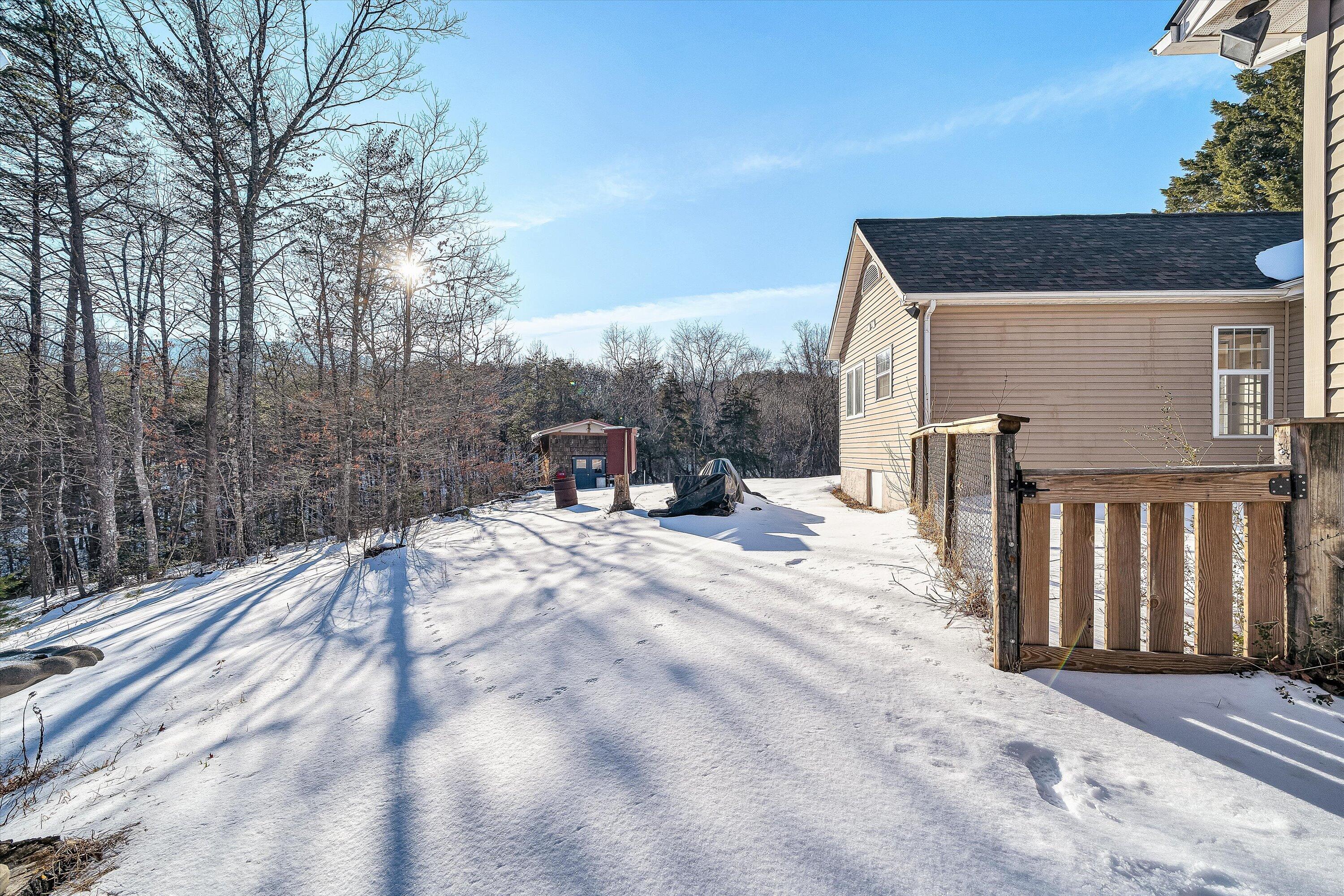 3120 Carvins Cove Road Salem, VA 24153 - Photo 50 of 65 49-VM-09252