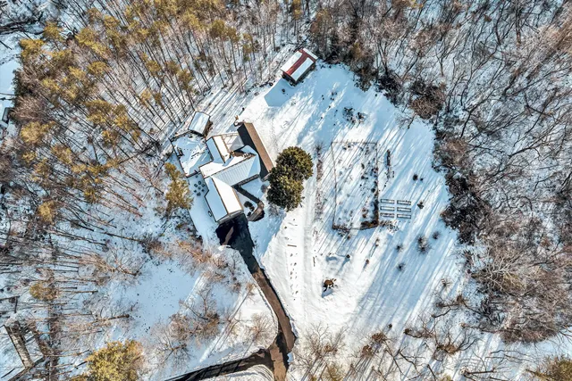 $428,500 | 3120 Carvins Cove Road, Salem, VA 24153