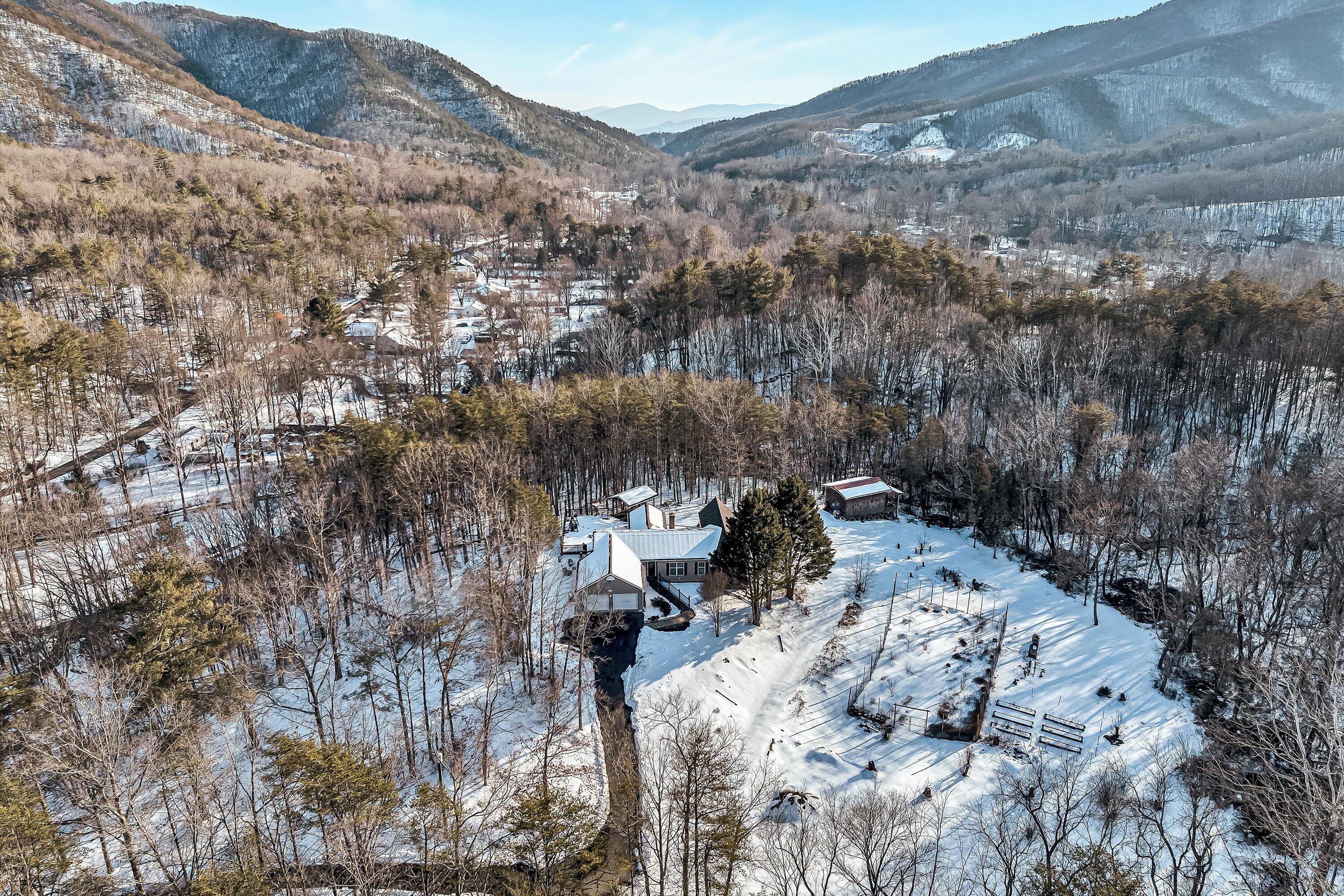 3120 Carvins Cove Road Salem, VA 24153 - Photo 59 of 65 59-VM-0110