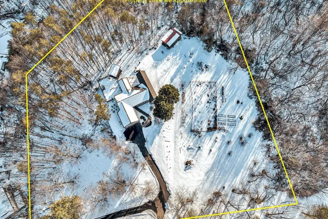 $428,500 | 3120 Carvins Cove Road, Salem, VA 24153