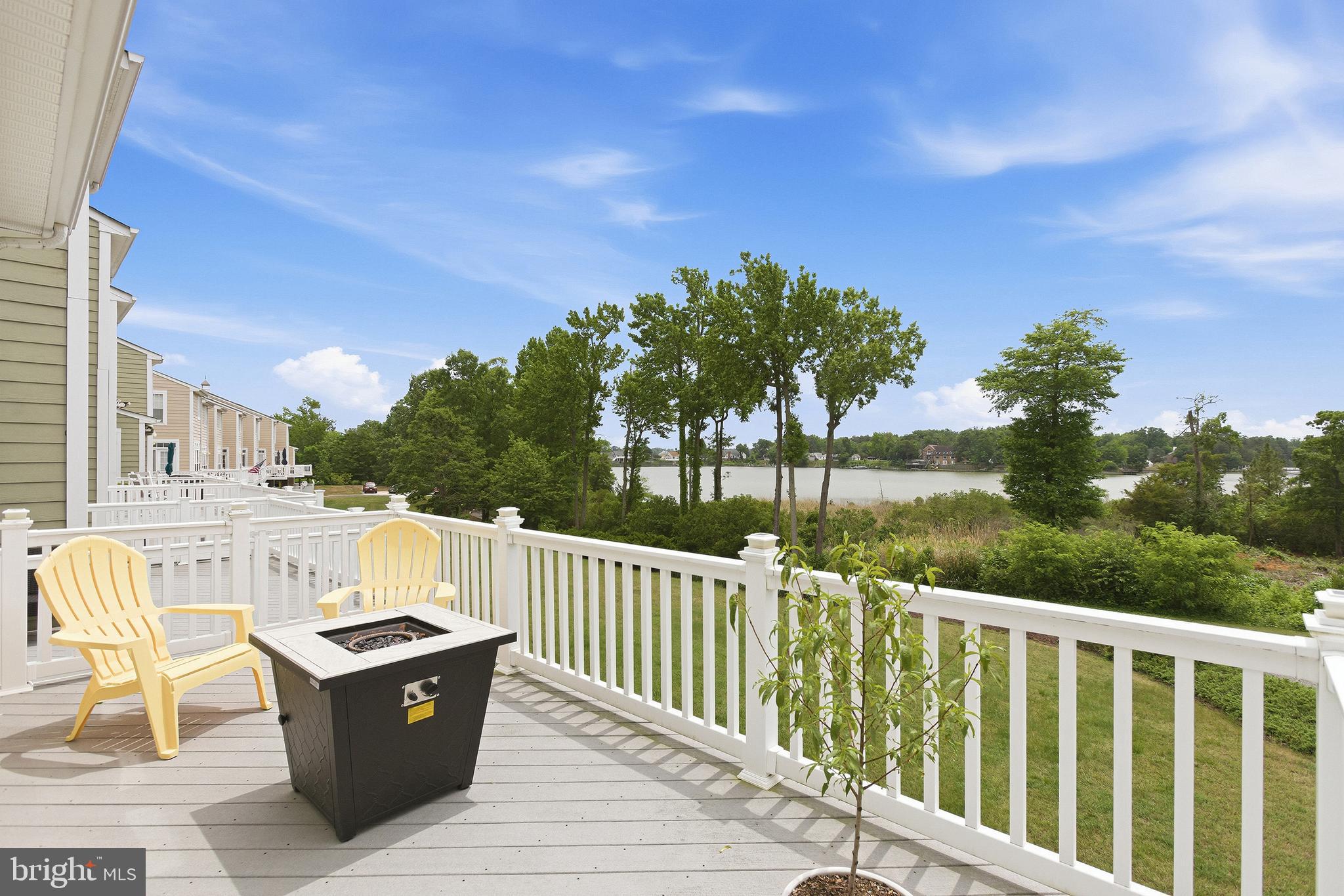 310 Monroe Point Drive Colonial Beach, VA 22443 - Photo 3 of 64