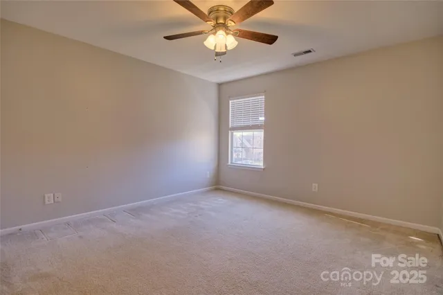 $439,900 | 502 Gillcreek Court, Lake Wylie, SC 29710