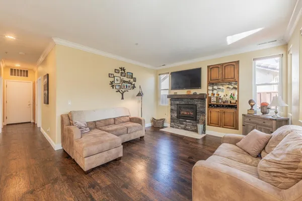 $1,195,000 | 18300 Meadow Song Way, Salinas, CA 93908