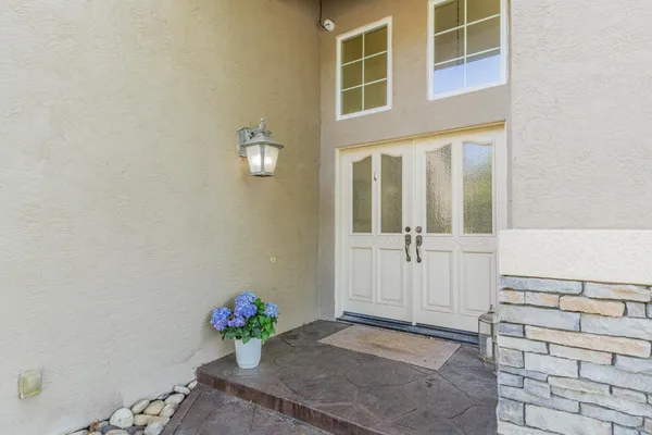$1,195,000 | 18300 Meadow Song Way, Salinas, CA 93908