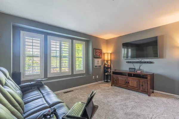 $1,195,000 | 18300 Meadow Song Way, Salinas, CA 93908