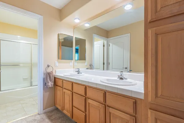 $1,195,000 | 18300 Meadow Song Way, Salinas, CA 93908