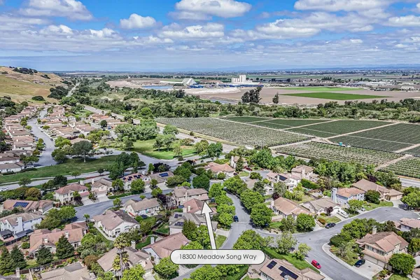 $1,195,000 | 18300 Meadow Song Way, Salinas, CA 93908