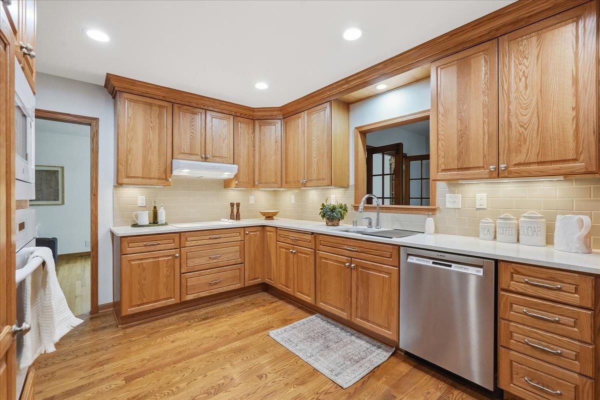 3223 Topping Road Madison, WI 53705 - Photo 18 of 53