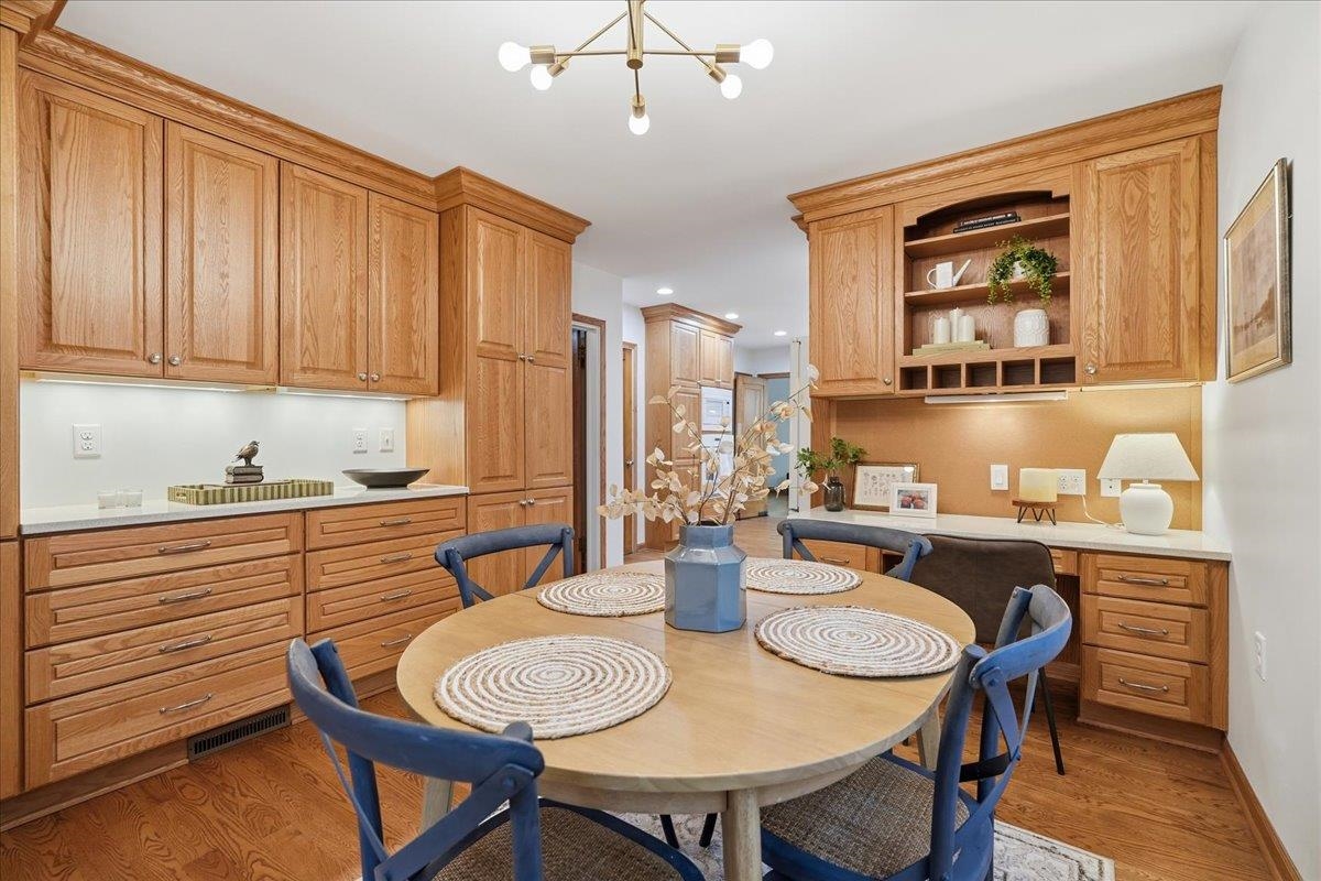 3223 Topping Road Madison, WI 53705 - Photo 22 of 53