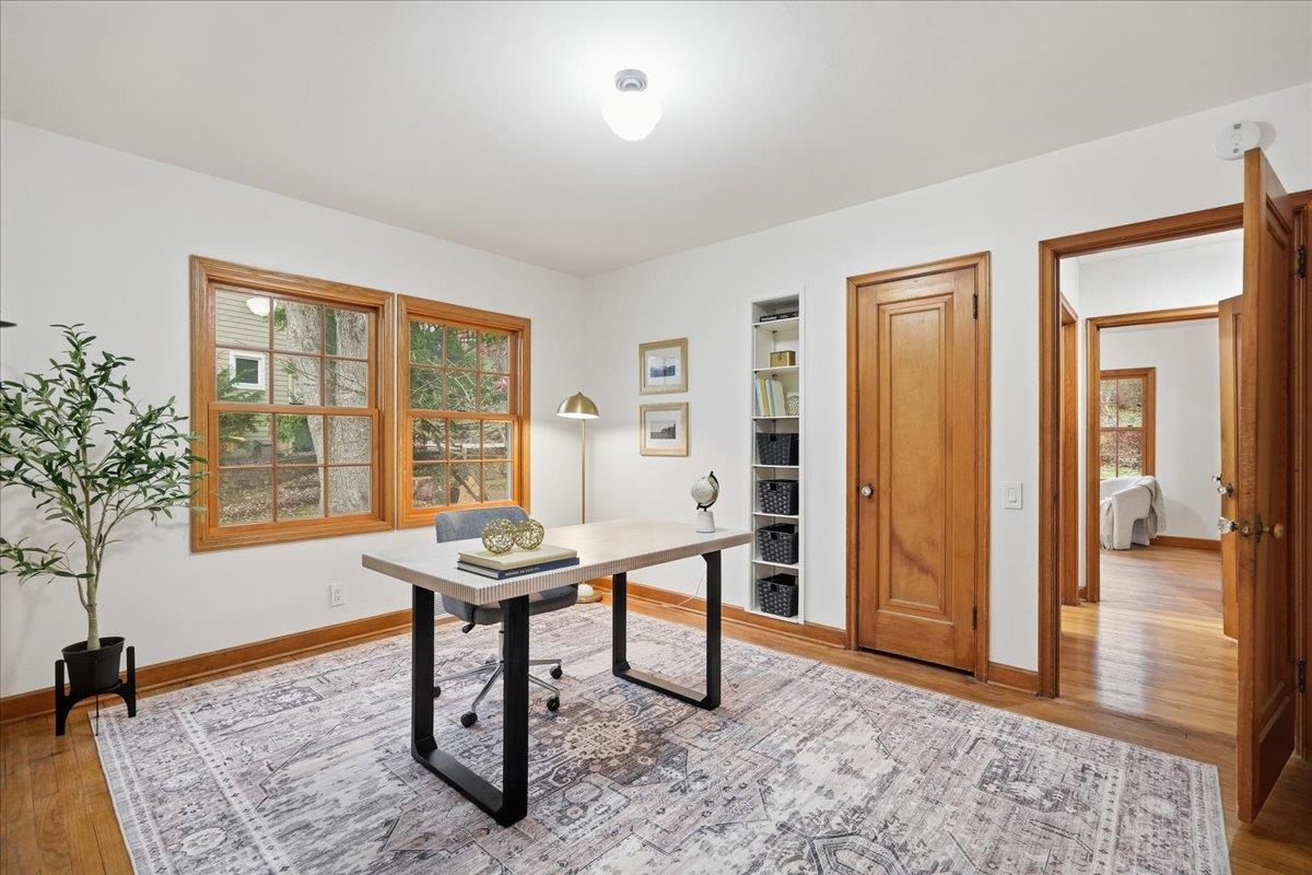 3223 Topping Road Madison, WI 53705 - Photo 24 of 53