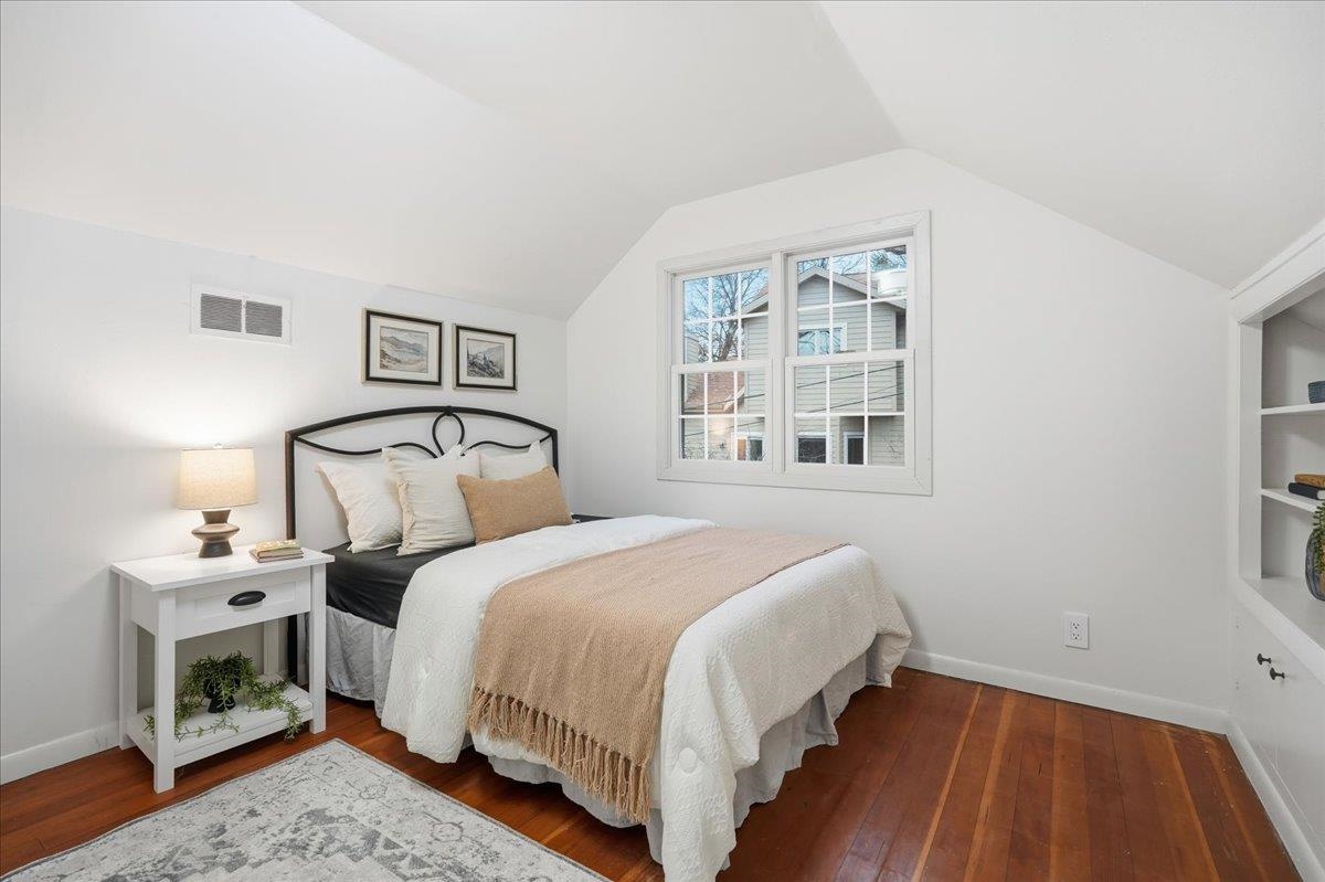 3223 Topping Road Madison, WI 53705 - Photo 34 of 53