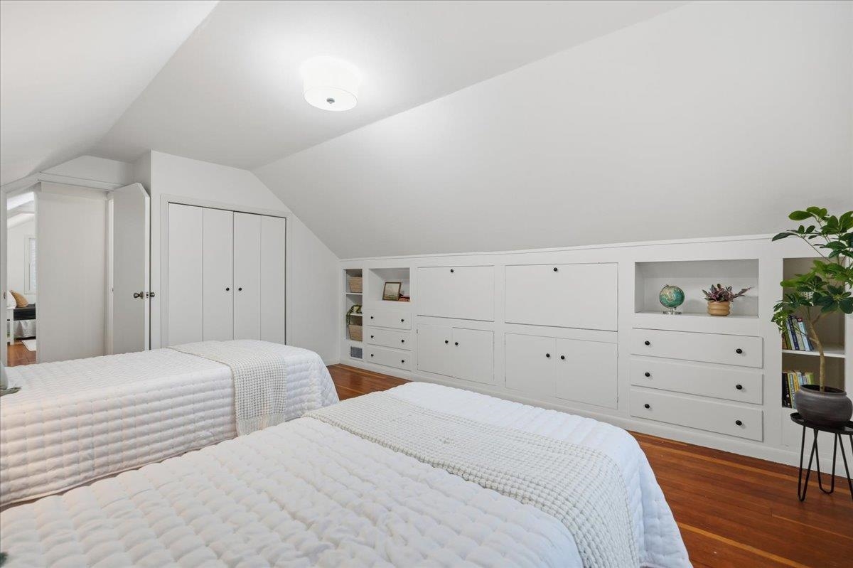 3223 Topping Road Madison, WI 53705 - Photo 40 of 53