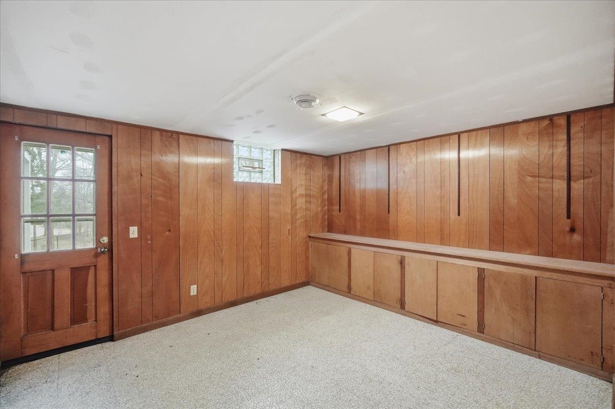 3223 Topping Road Madison, WI 53705 - Photo 43 of 53