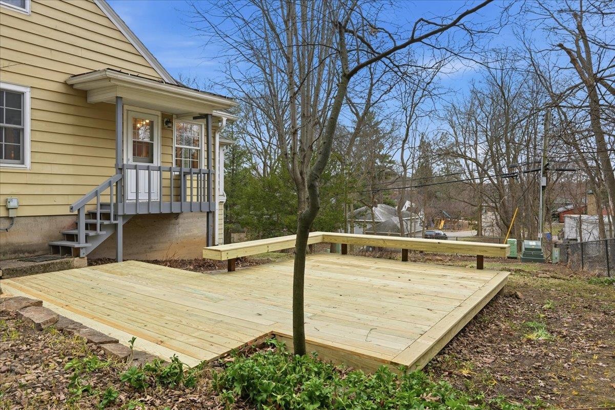 3223 Topping Road Madison, WI 53705 - Photo 47 of 53