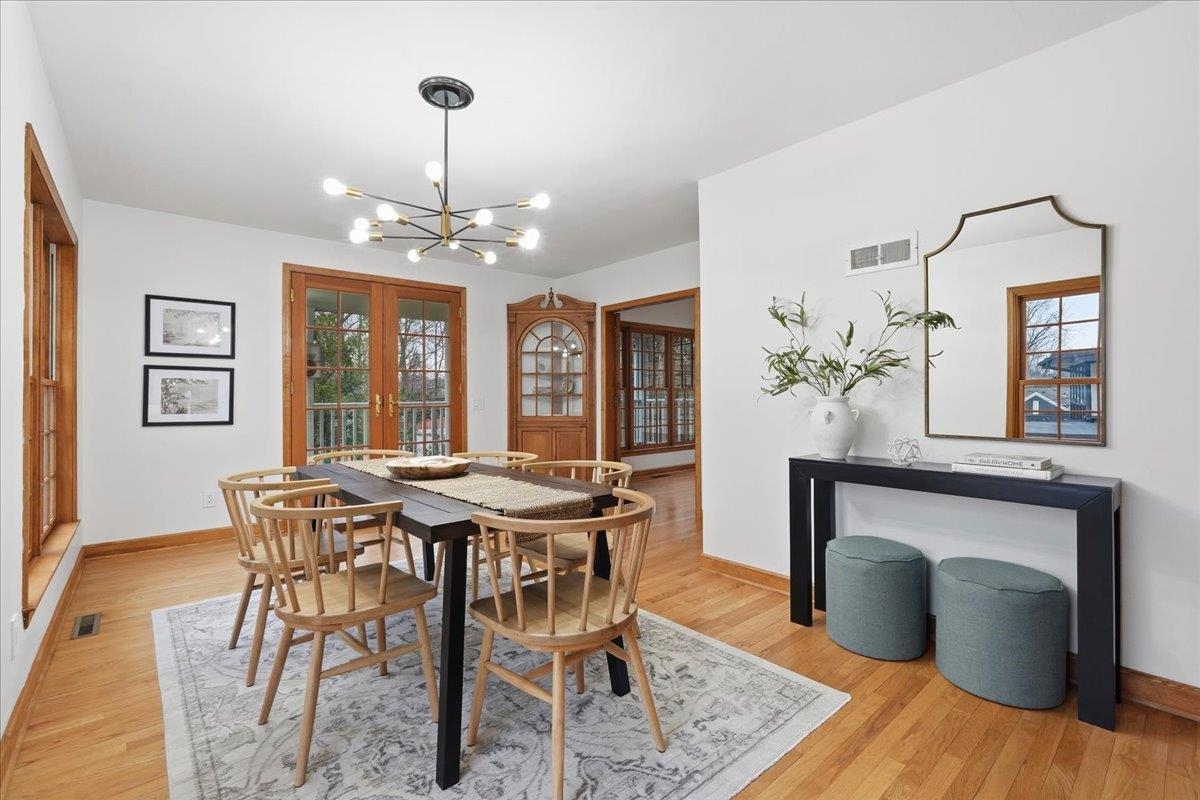 3223 Topping Road Madison, WI 53705 - Photo 9 of 53