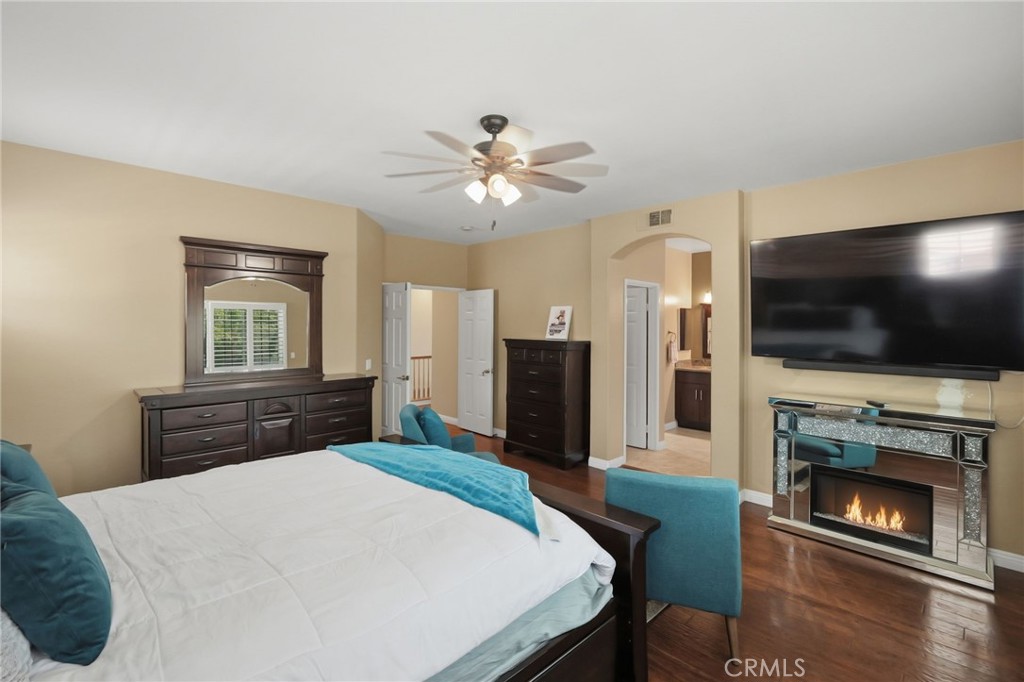 5526 Cheyenne Court Rancho Cucamonga, CA 91739 - Photo 24 of 46 Primary Suite