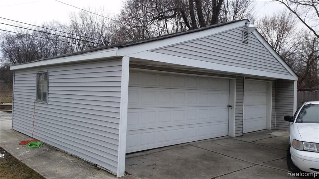 7501 Beech Daly Road Taylor, MI 48180 - Photo 7 of 31