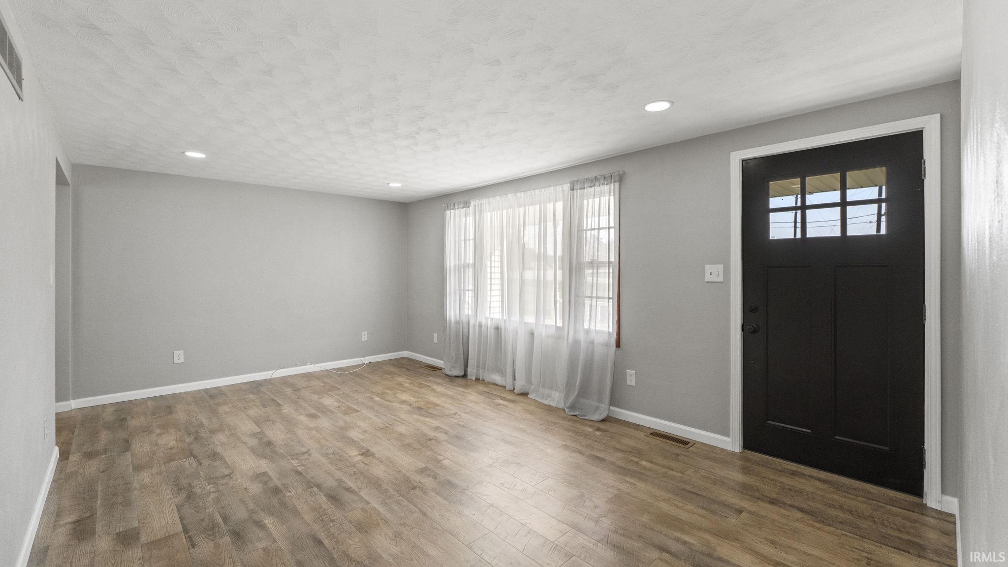 3015 Flaugh Road Fort Wayne, IN 46818 - Photo 5 of 26