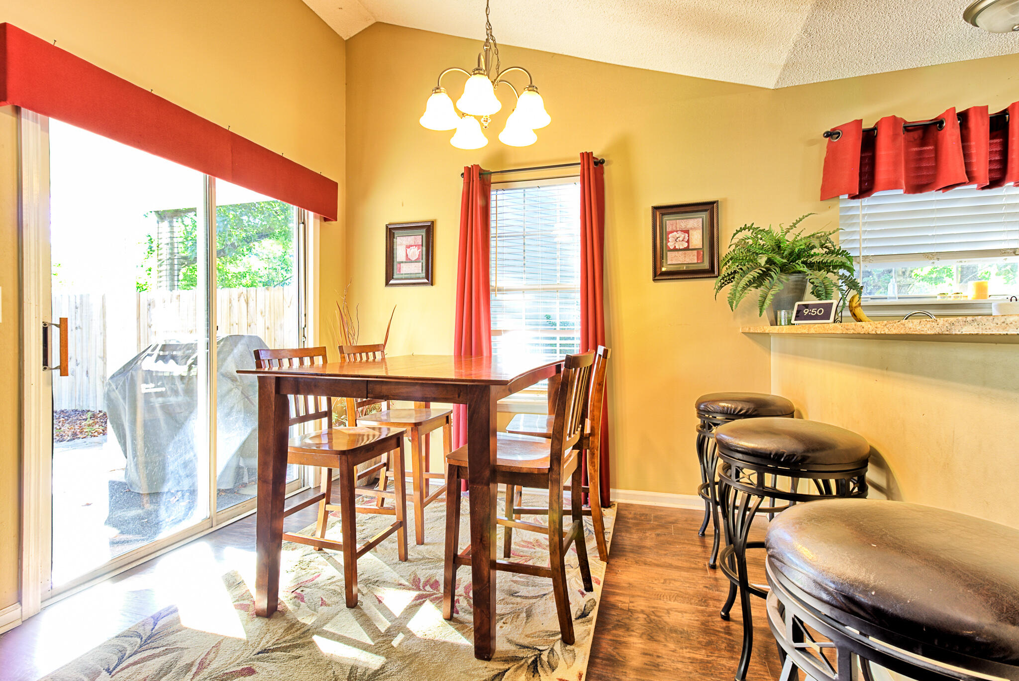 103 Jarett Road Summerville, SC 29485 - Photo 7 of 31 Dining