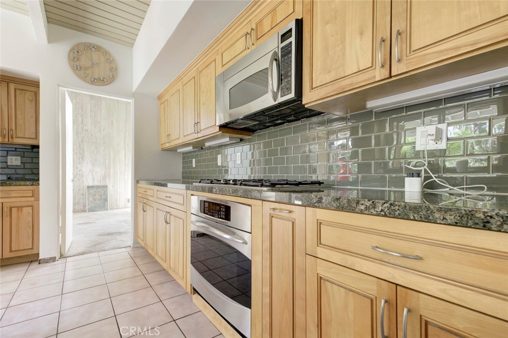 10412 Reseda Boulevard Porter Ranch, CA 91326 - Photo 8 of 38