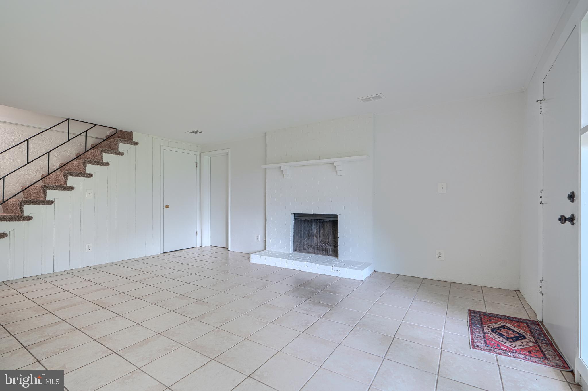 2421 Forest Green Road Baltimore, MD 21209 - Photo 21 of 41 Gallery Image 21