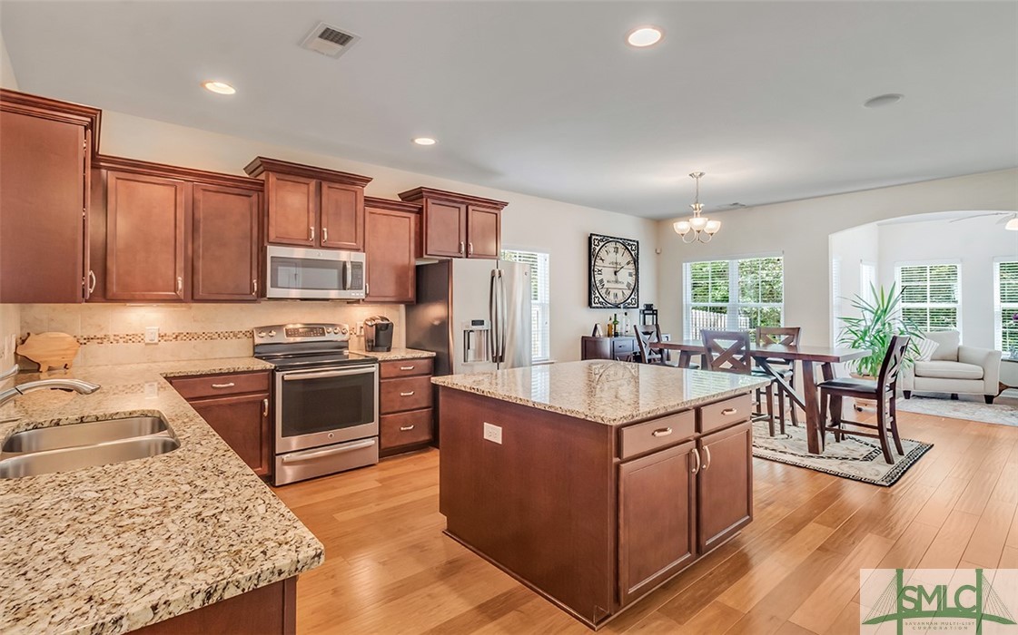 342 Casey Drive Pooler, GA 31322 - Photo 8 of 49 Gallery Image 8