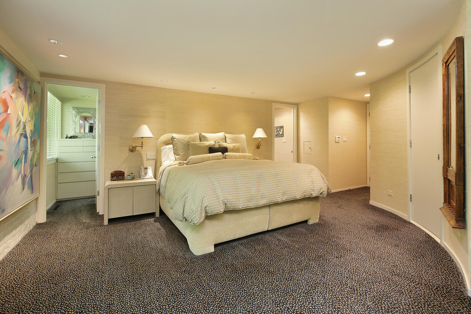 195 Franklin Road Glencoe, IL 60022 - Photo 15 of 33 a bedroom with a bed and a night stand