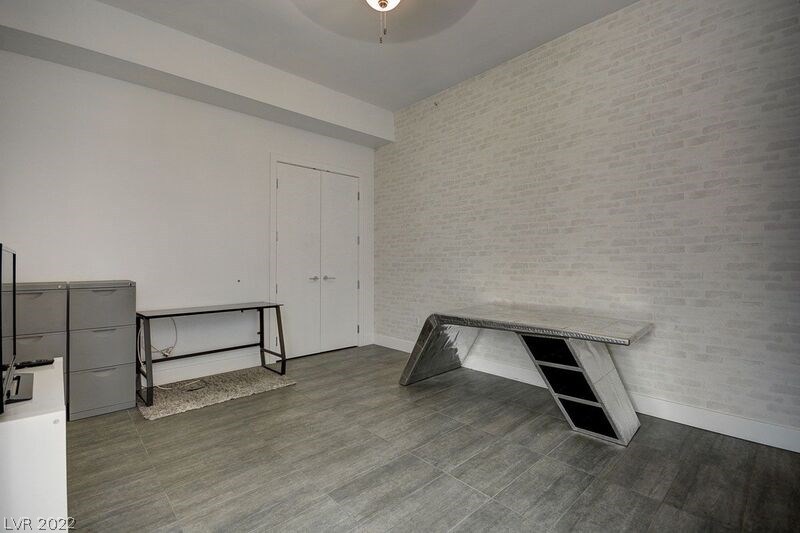 360 East Desert Inn Road, Unit 1504 Las Vegas, NV 89109 - Photo 29 of 41