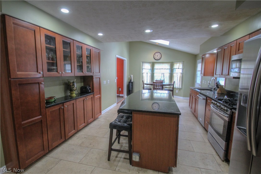 1155 Brainard Road Lyndhurst, OH 44124 - Photo 11 of 31