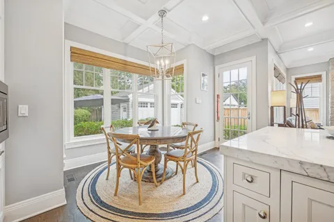 $2,295,000 | 1159 Chatfield Road, Winnetka, IL 60093