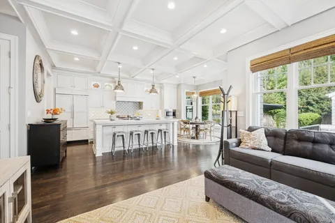 $2,295,000 | 1159 Chatfield Road, Winnetka, IL 60093