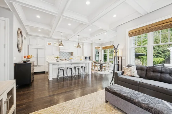 $2,245,000 | 1159 Chatfield Road, Winnetka, IL 60093