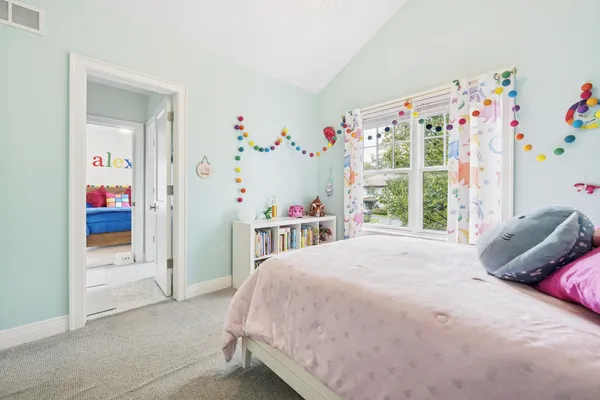 $2,245,000 | 1159 Chatfield Road, Winnetka, IL 60093