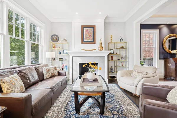 $2,245,000 | 1159 Chatfield Road, Winnetka, IL 60093